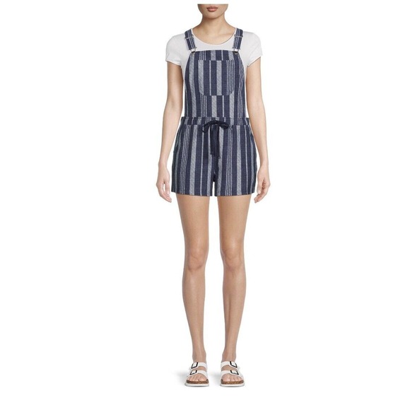 No Boundaries Large Juniors Shortalls Semi-fitted Dark Navy Stripe overalls - Picture 1 of 4